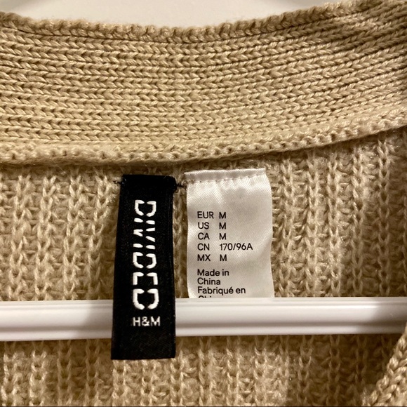 H&M sweater - Picture 3 of 5